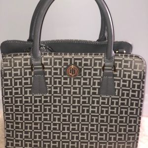 COPY - Tommy Hilfiger Crossbody/Handbag